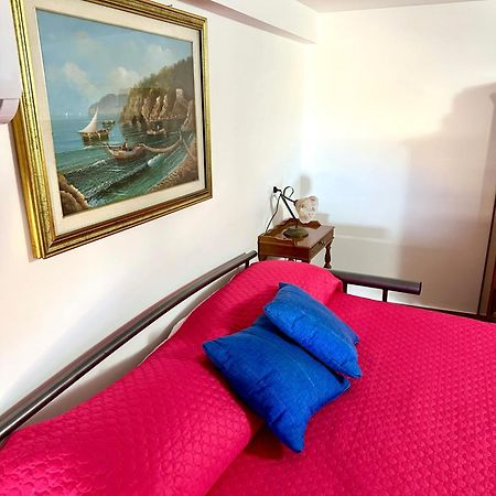 Nel Blu Dipinto Di Blu Villa Scilla Luaran gambar